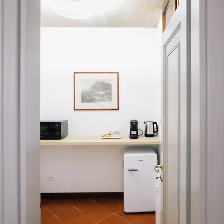 La Loggia Sulle Mura Daire *
